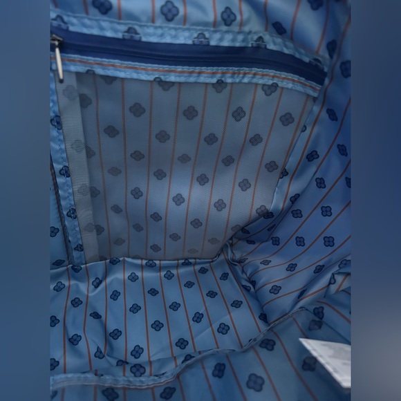 LUG AVION LOVE CARRY ALL TOTE SAPPHIRE BLUE NWT - Picture 5 of 9